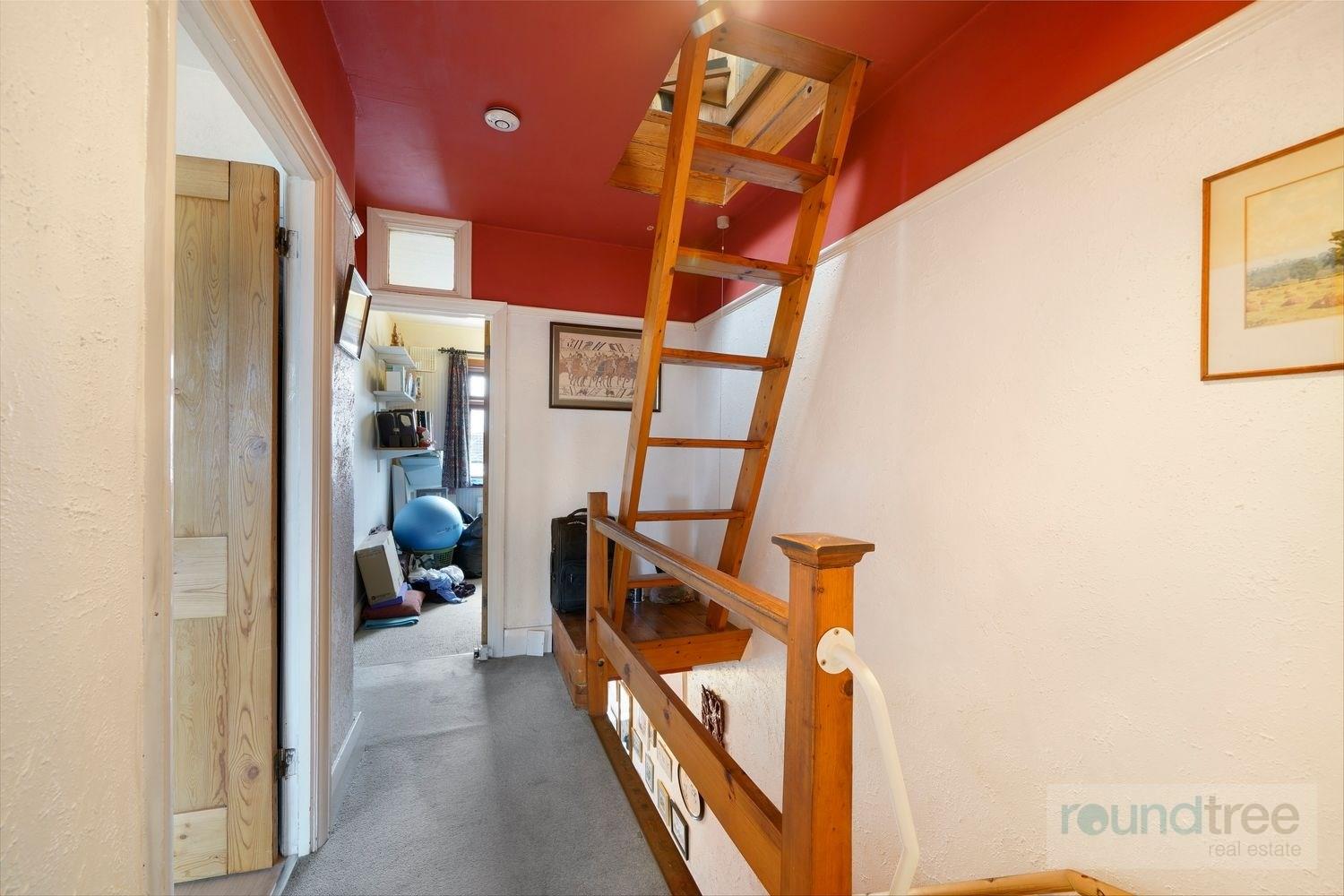 Property Image f5cb5a2c-67b7-44d0-8726-be67d85a8060