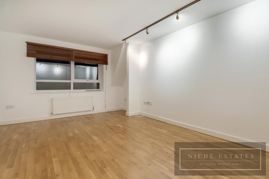 Property Image f5d30430-f296-495b-bf2e-aea9fec04989