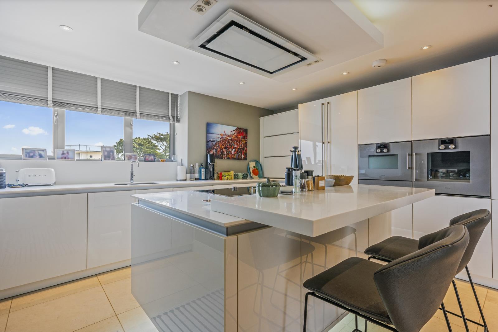 Property Image f5dd33de-abf3-4bb4-aee7-68513f5492c4