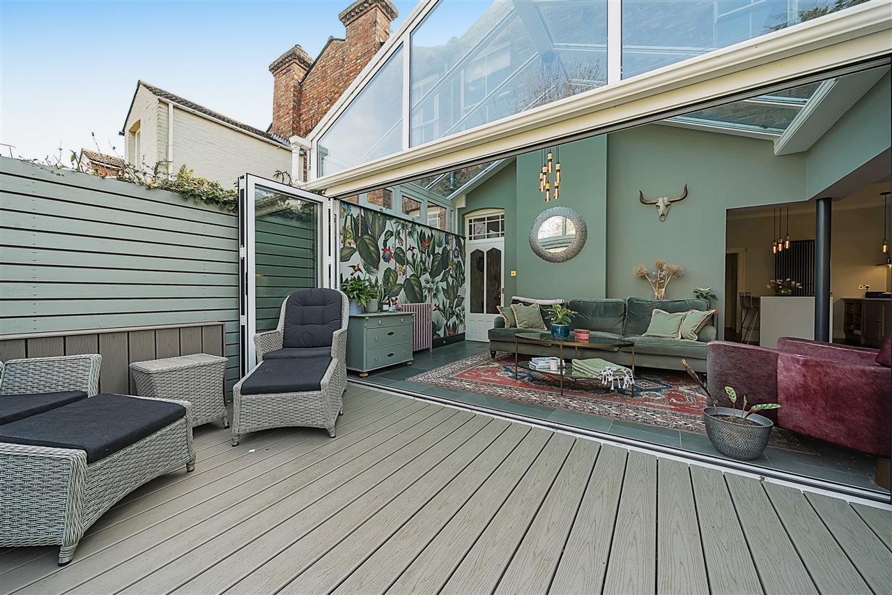Property Image f5dd5e6d-8942-4efe-b033-dfe75c83ee43