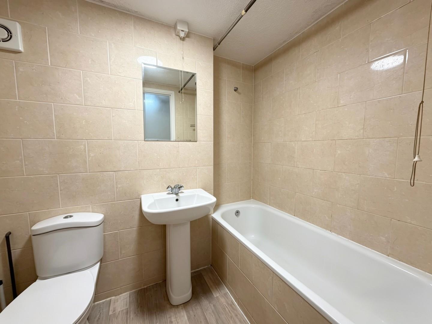 Property Image f5e099ec-2739-45f3-bdac-35632ddb1cd4