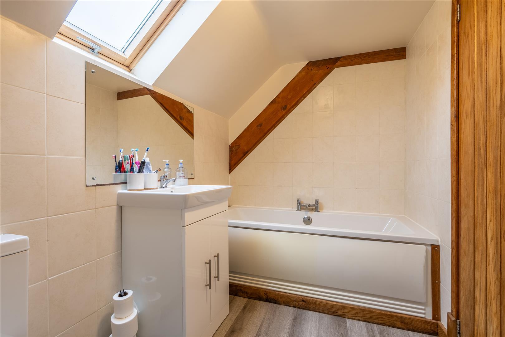 Property Image f5ef12d9-910a-4a93-8ad7-76f66061a4dc