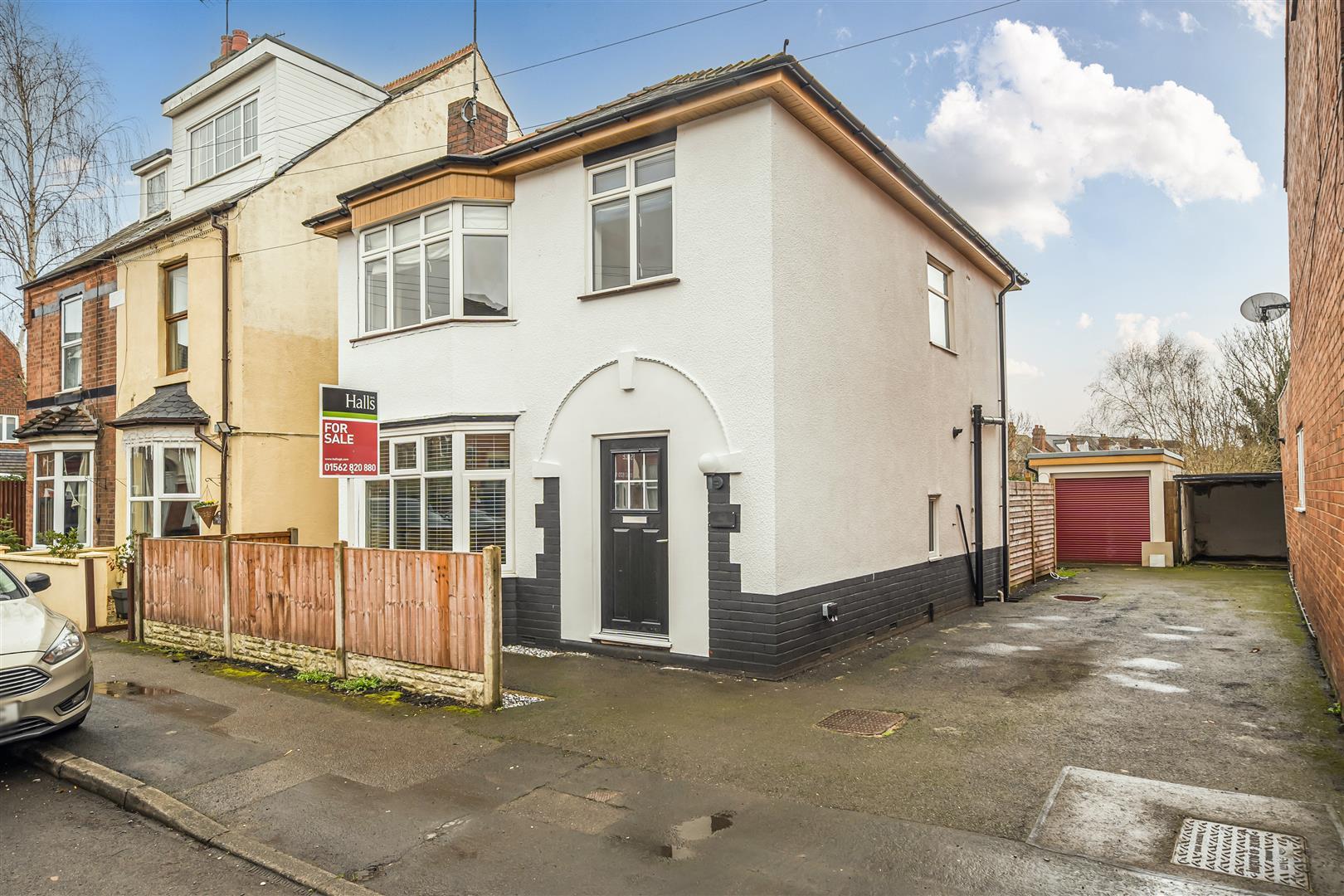 Property Image f5f5f07c-205e-4c50-887f-f12952fffc2b