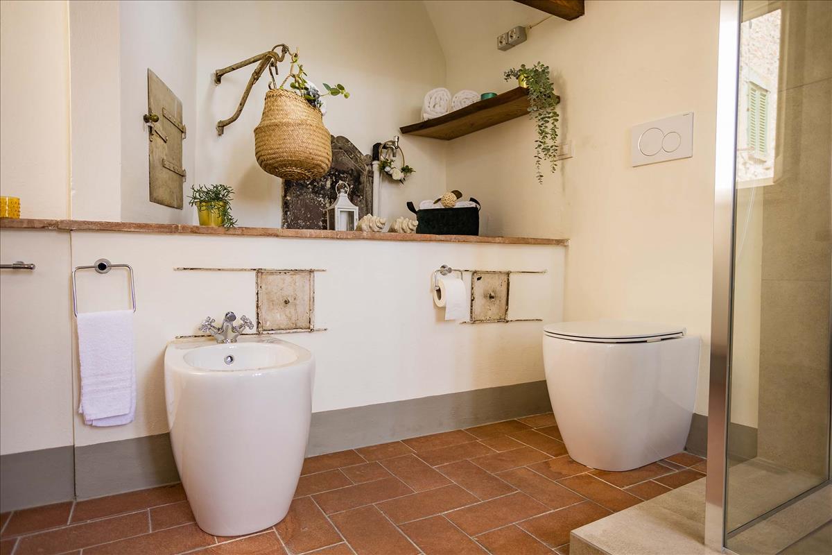 Property Image f5f85cc2-a1b4-4cc4-a2b1-09749b4b9bcd
