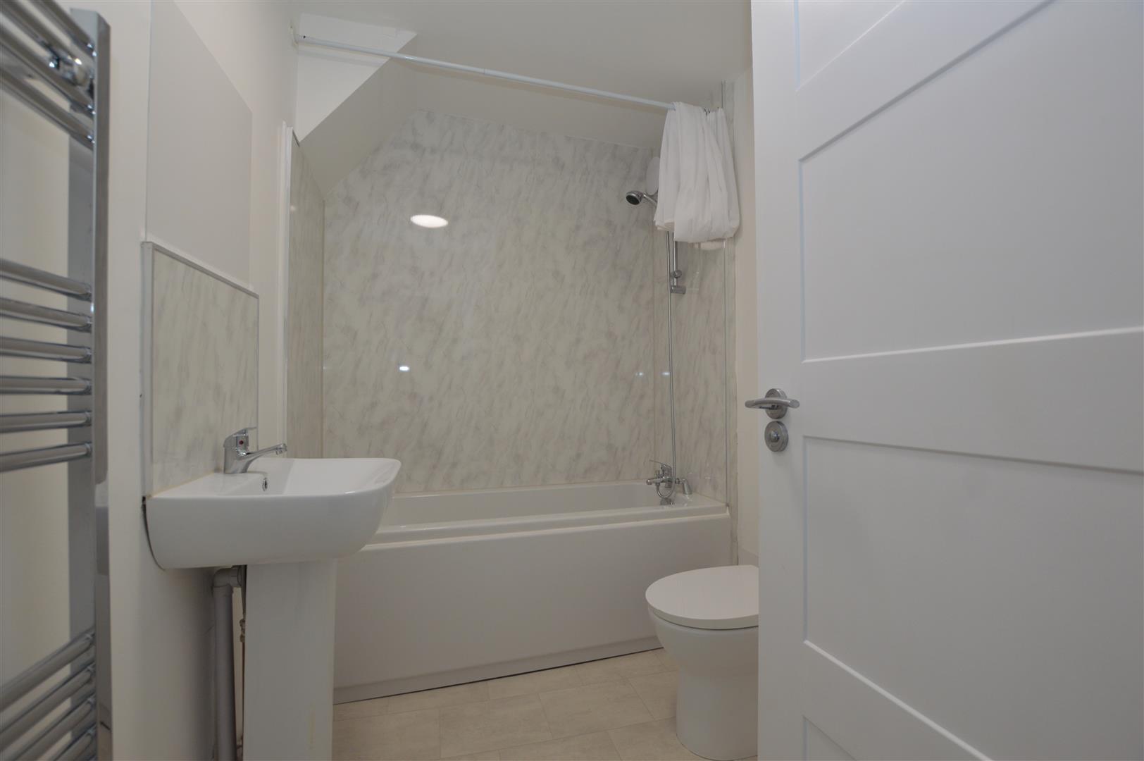 Property Image f5f89017-f5ab-42f3-8e8d-accecfaa3410
