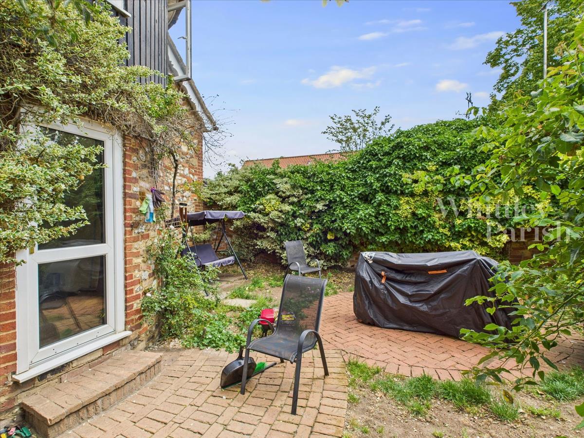 Property Image f60eef4f-1d7f-4d49-bc0e-bd2e5e4602a6