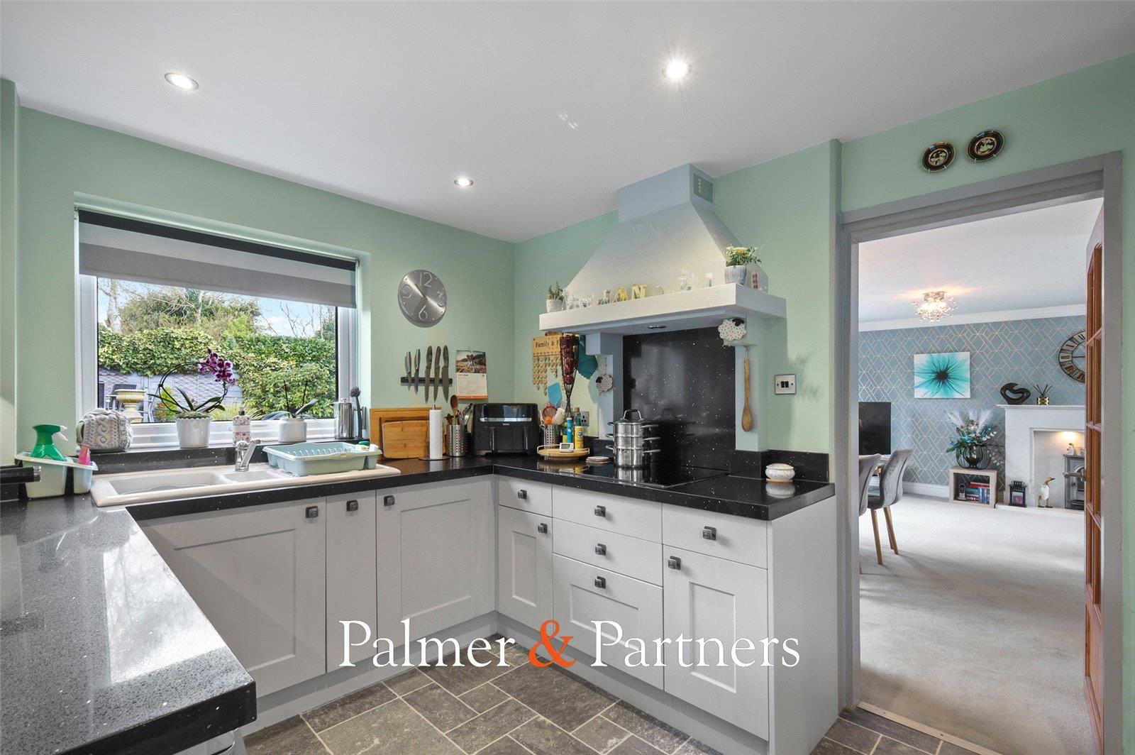 Property Image f615065b-3601-47ab-9df2-88ea82ddd43a