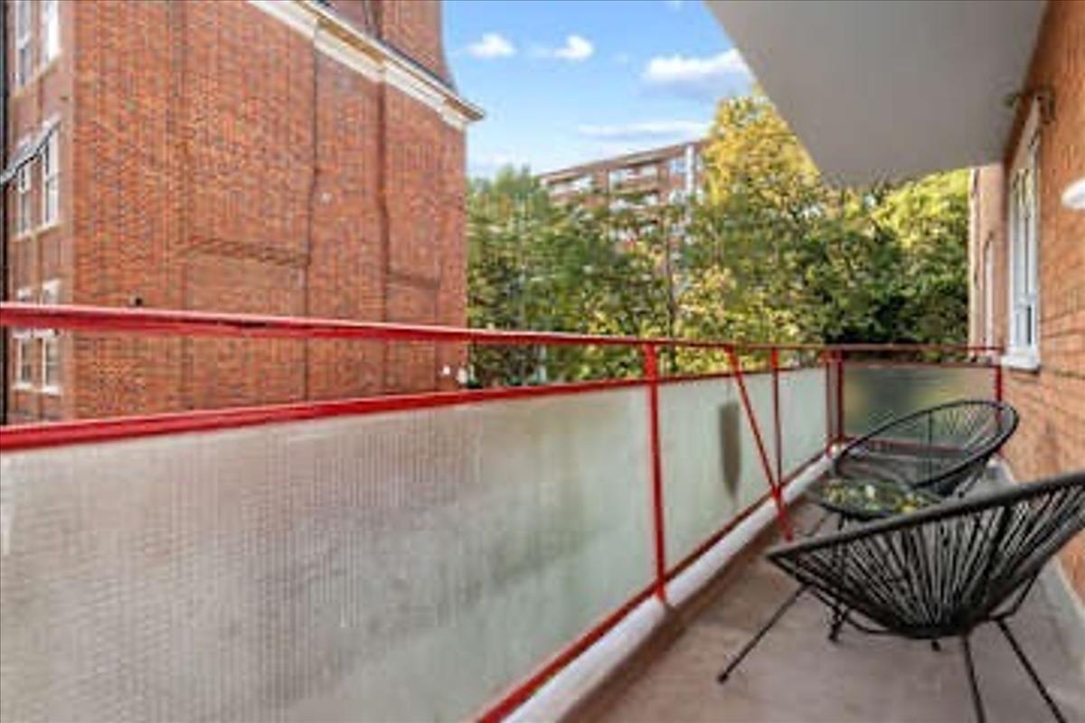 Property Image f619172f-4ff3-43b6-b942-74da75442cca