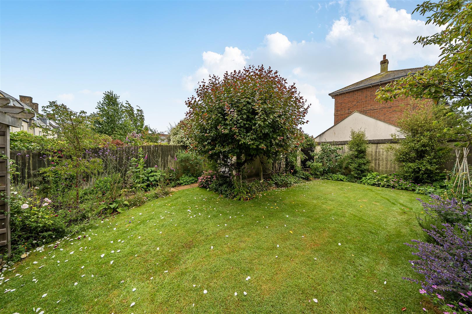 Property Image f61bb3f8-bca1-4118-8abb-bc445dbf6fcd