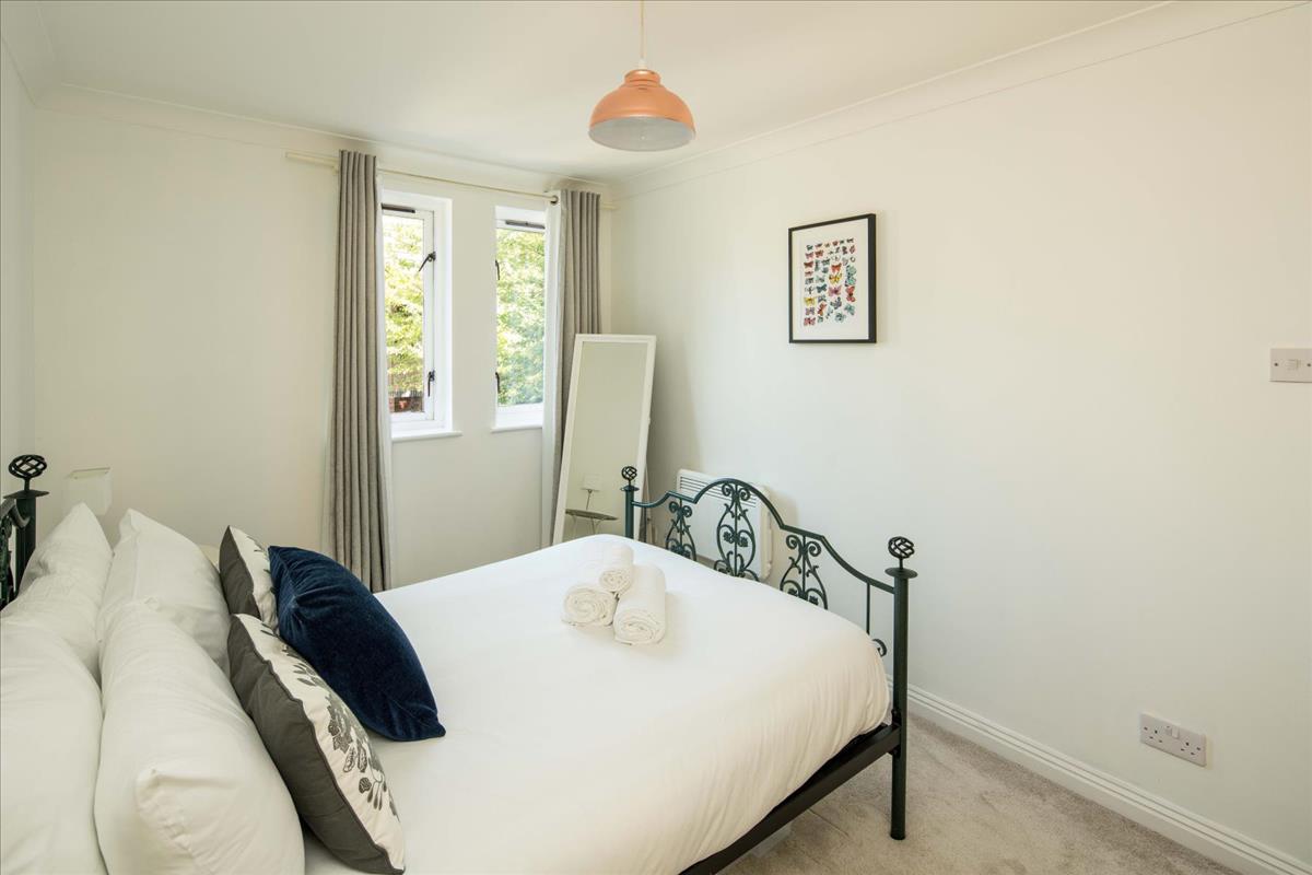 Property Image f6265f45-a0d6-4ff9-bbb3-dc7b73f5b47c