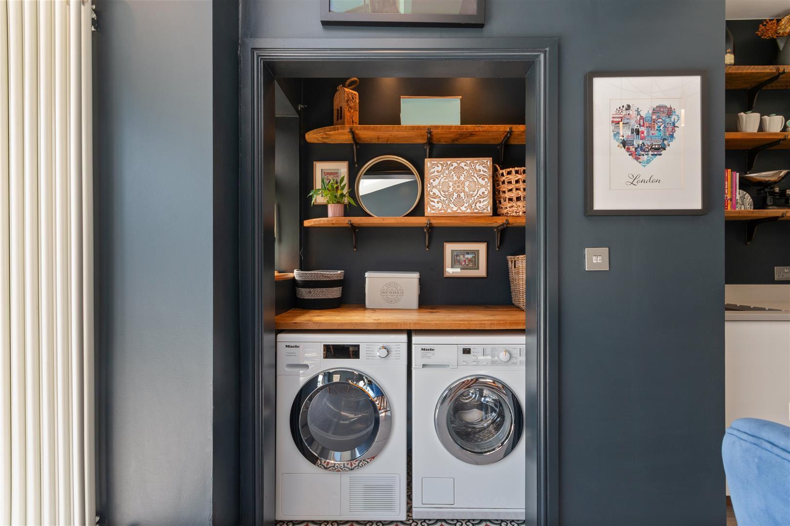 Property Image f627281d-6dcb-47c5-ba72-f60336e0b5b8