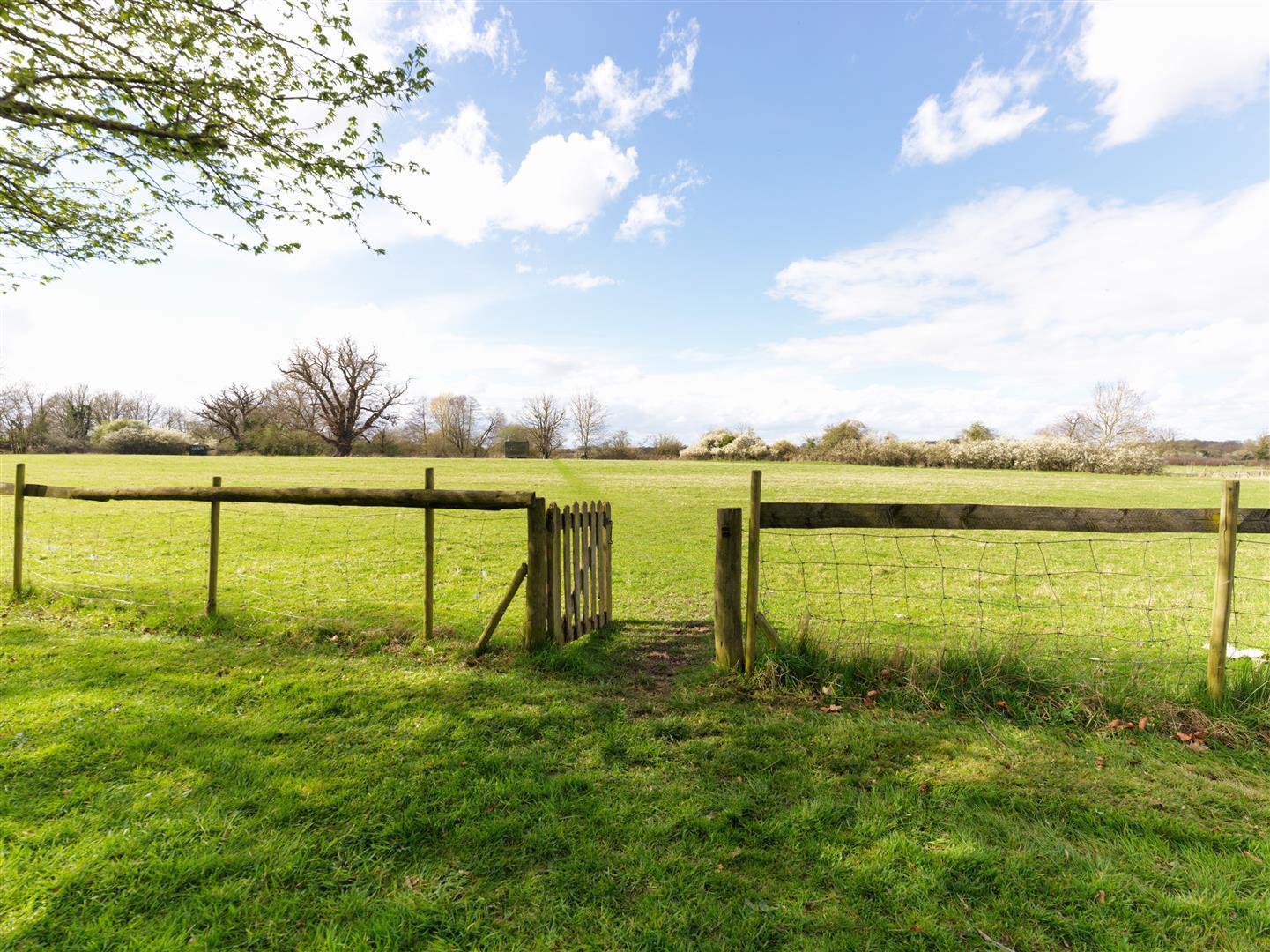 Property Image f627f042-22fd-4066-bfb4-ae17569d9124