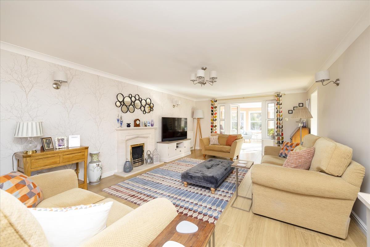 Property Image f65570e5-fe5b-47ae-8516-f7f5271ebfcf