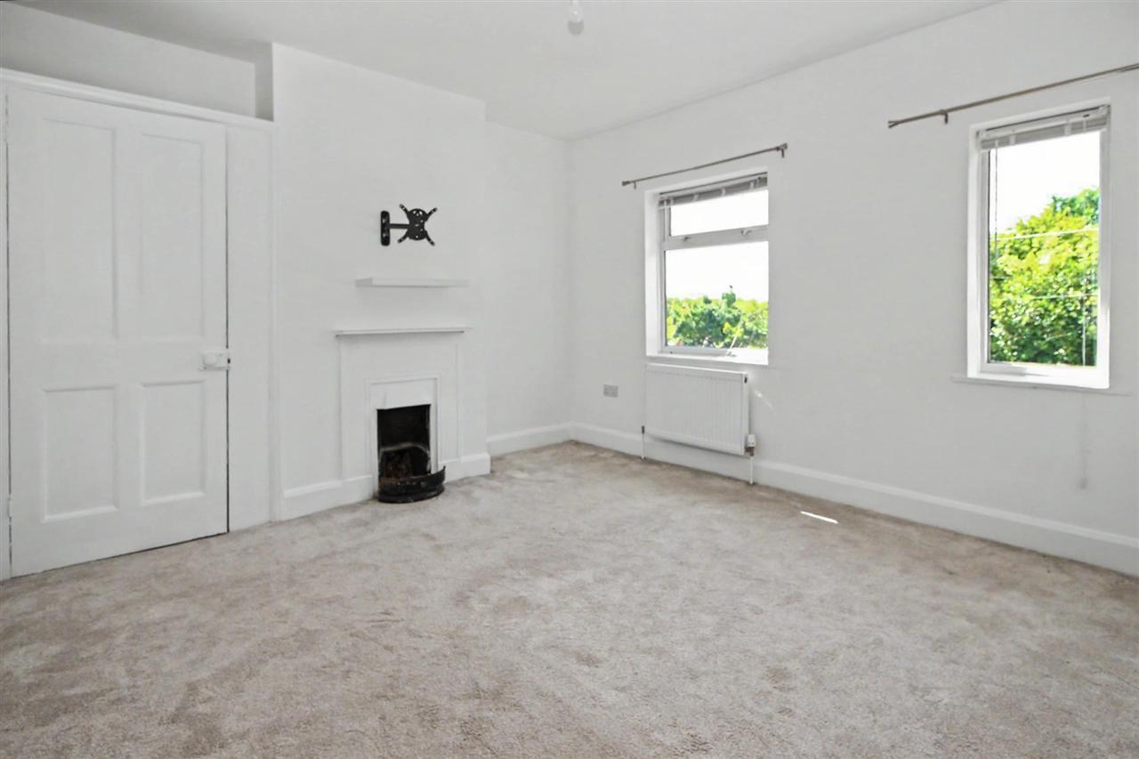 Property Image f6614e7e-bb18-40e0-9198-02379a98d859