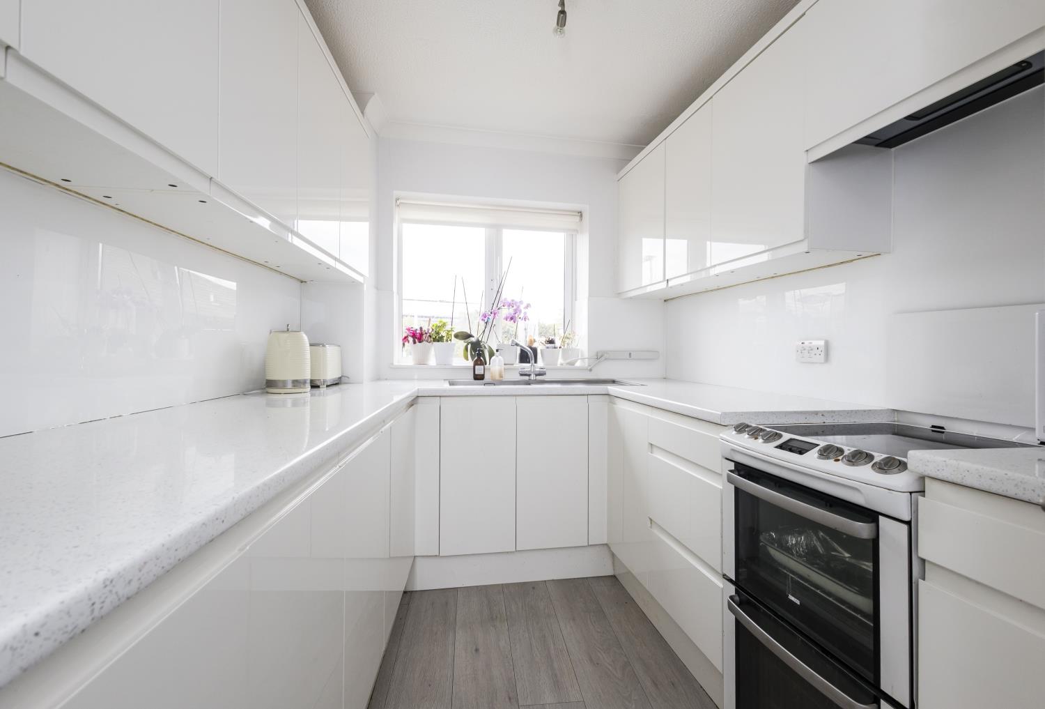 Property Image f662b5d2-07be-443f-8d2f-118b6e46e499