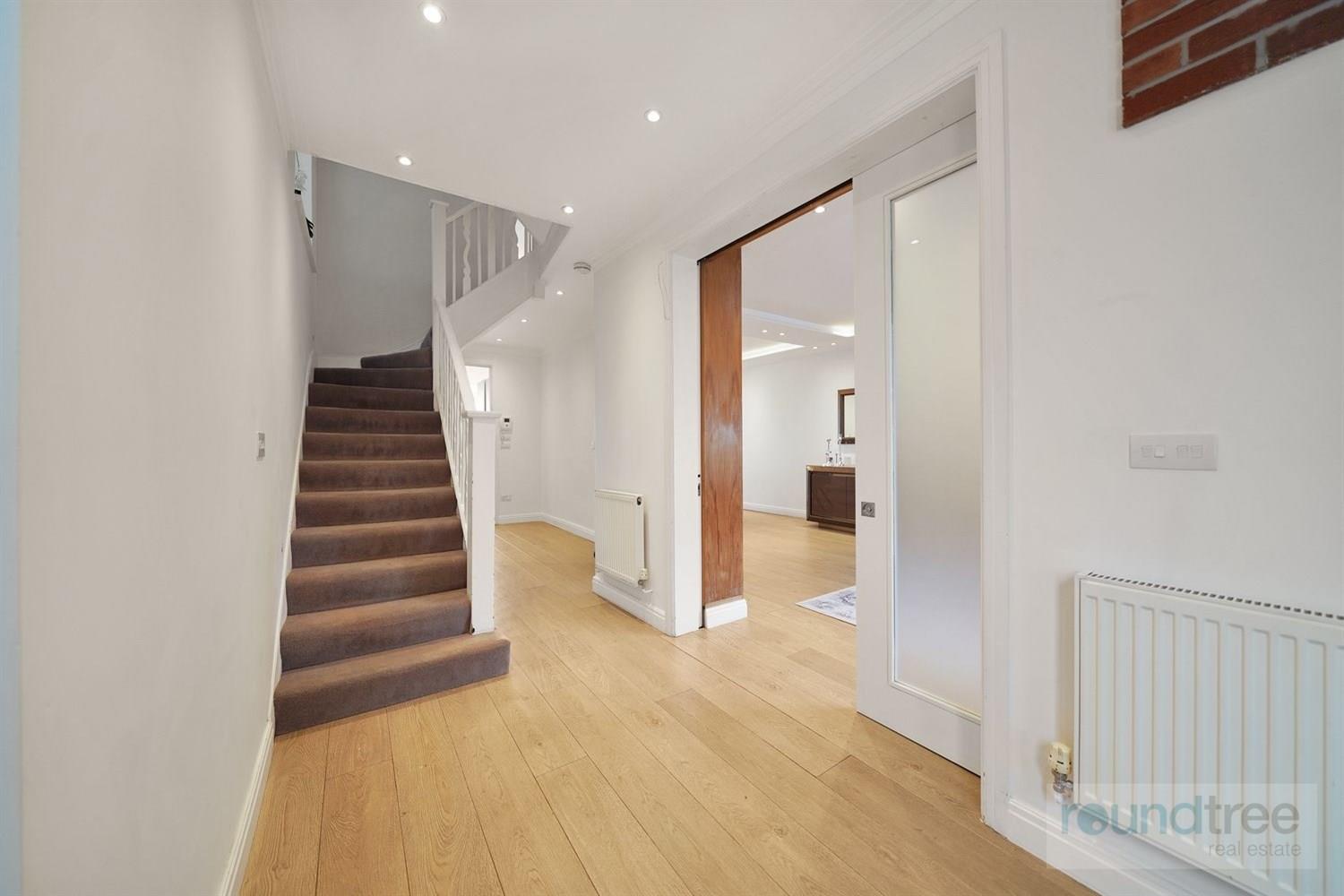 Property Image f663b335-1f74-4bc5-a321-668d66d001a7