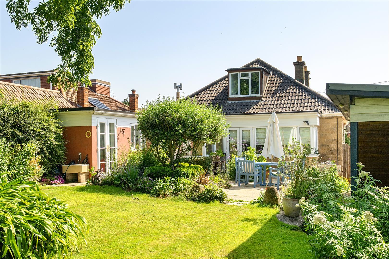 Property Image f666bb08-7552-460c-8400-f1ba02d2fece