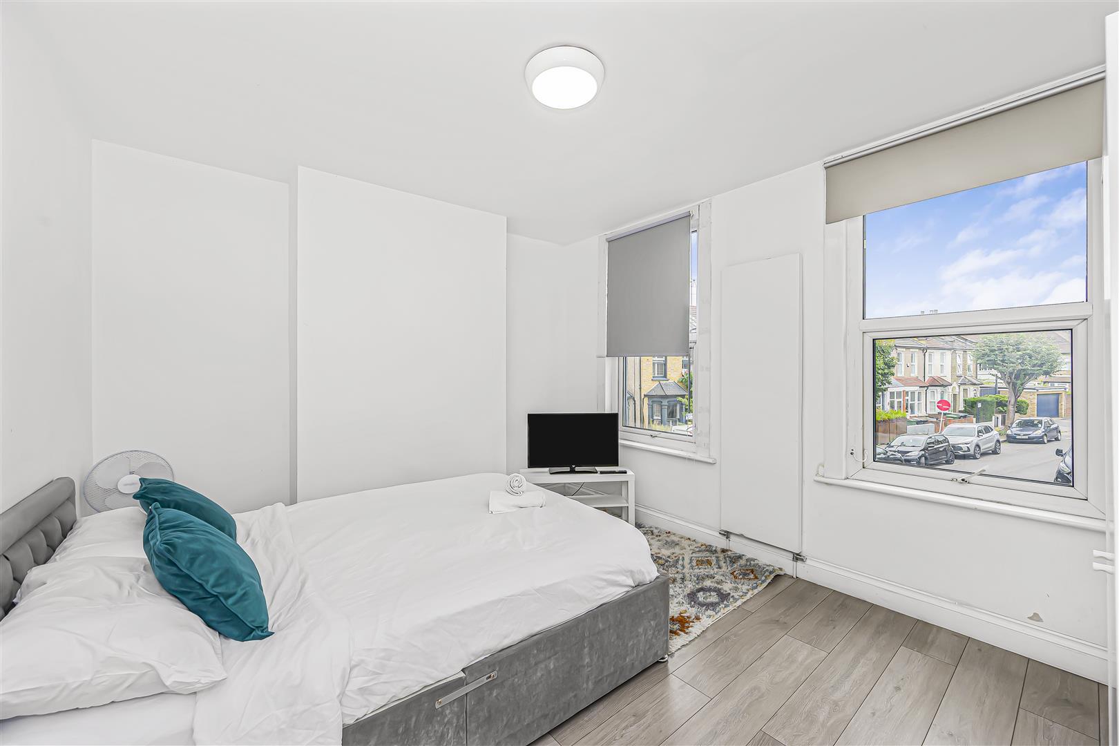Property Image f671049a-4896-4d8b-9aab-c525ed1a3c42