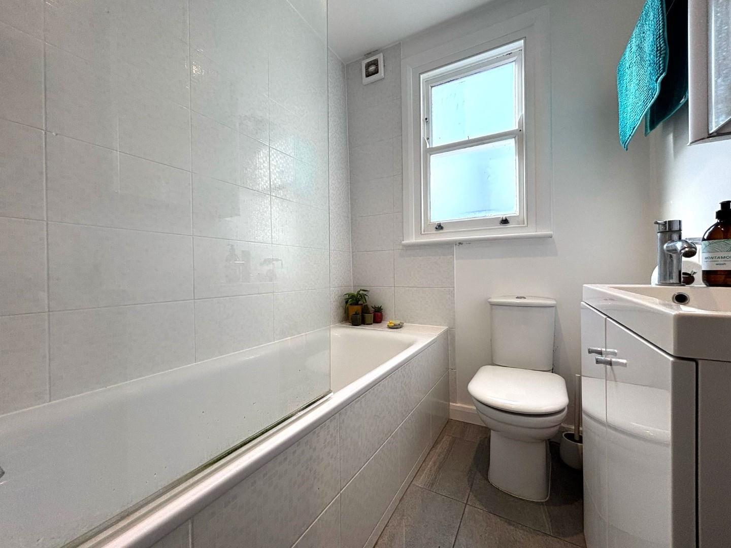 Property Image f67220d4-69e2-405b-8fb7-8725c06b9d07