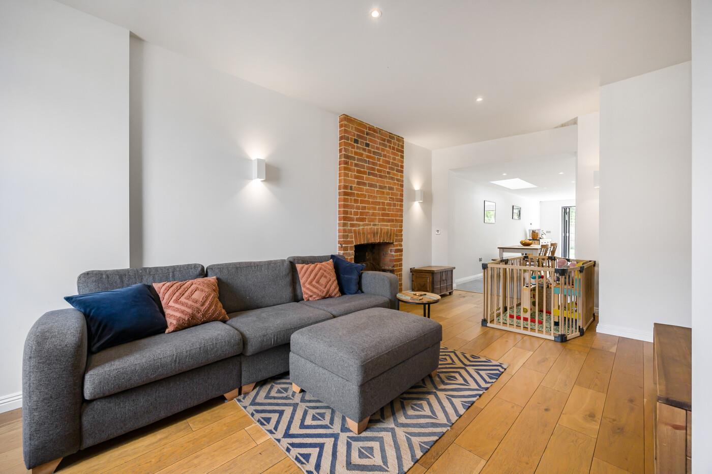 Property Image f67b07a3-4235-4507-9183-a112837e1c5a