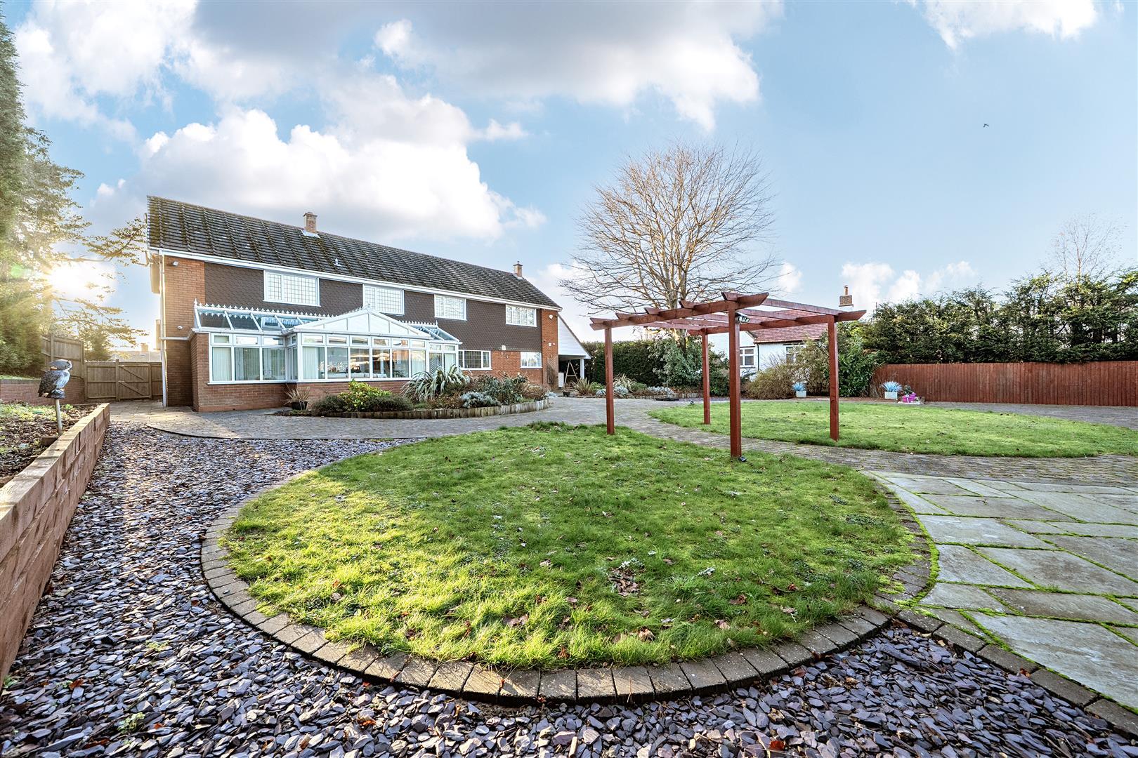 Property Image f67e23f2-2587-4d6f-8b32-960eb5522a16