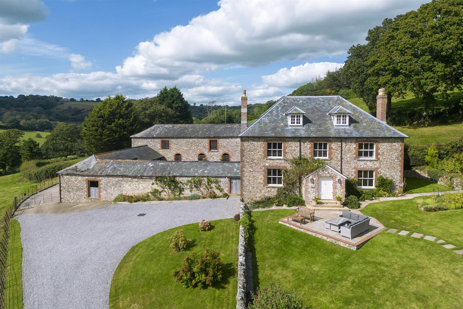Property Image f687a2fb-873e-4436-bfbb-41ccf1d6673d