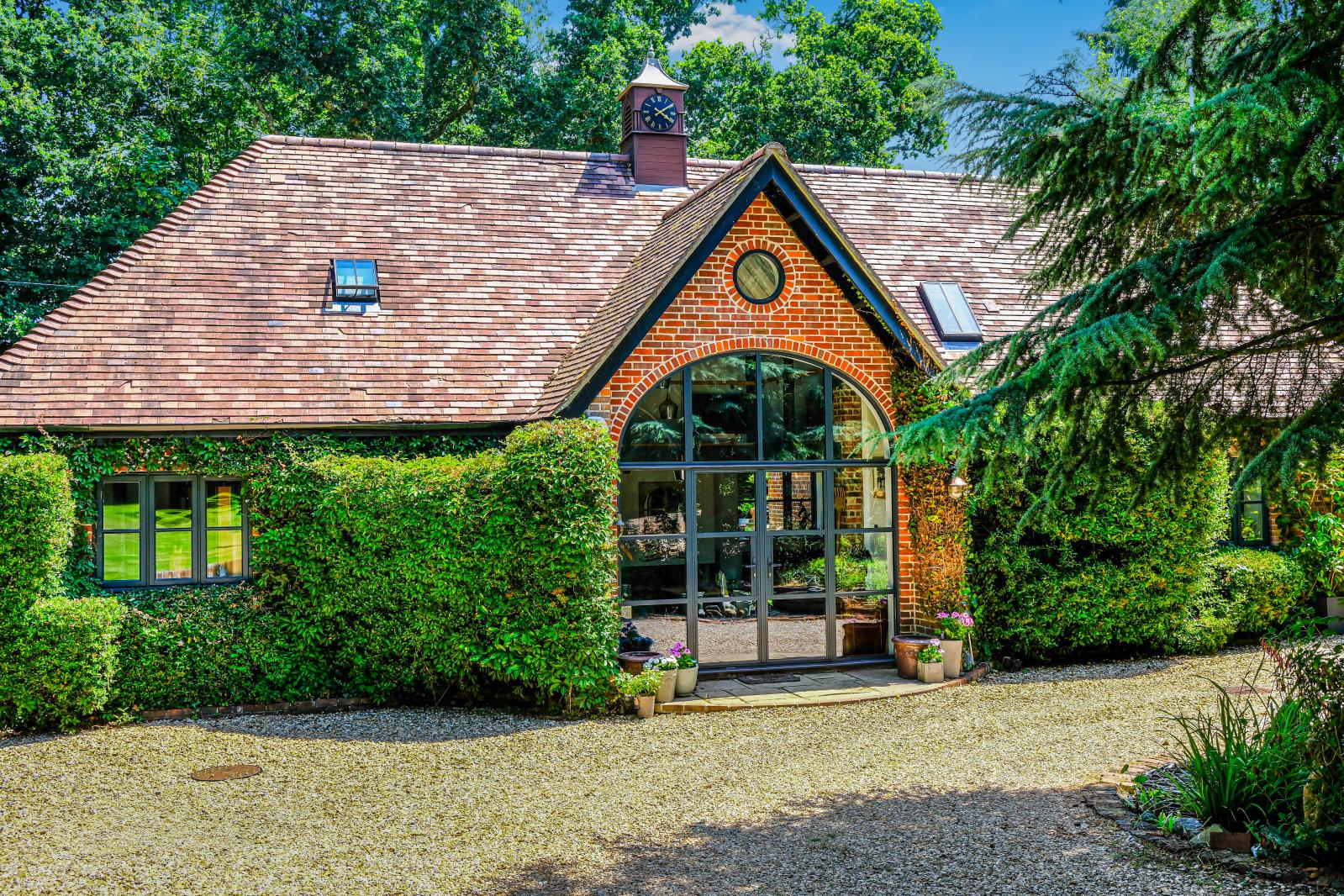 Property Image f6980bb8-4321-41cc-92f8-16c70b88f889