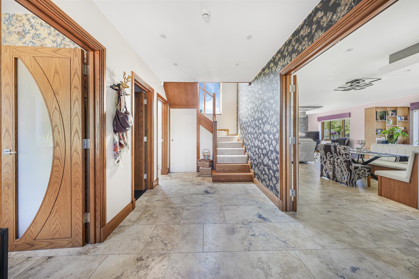 Property Image f69e6543-8e38-46a6-9291-4a707a1e36e7