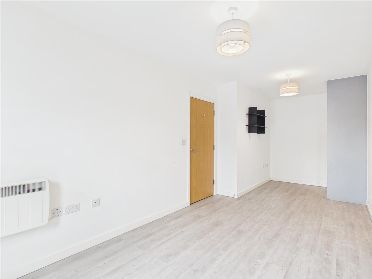 Property Image f6a4808a-d2f1-4bb5-8de2-183f0d344722