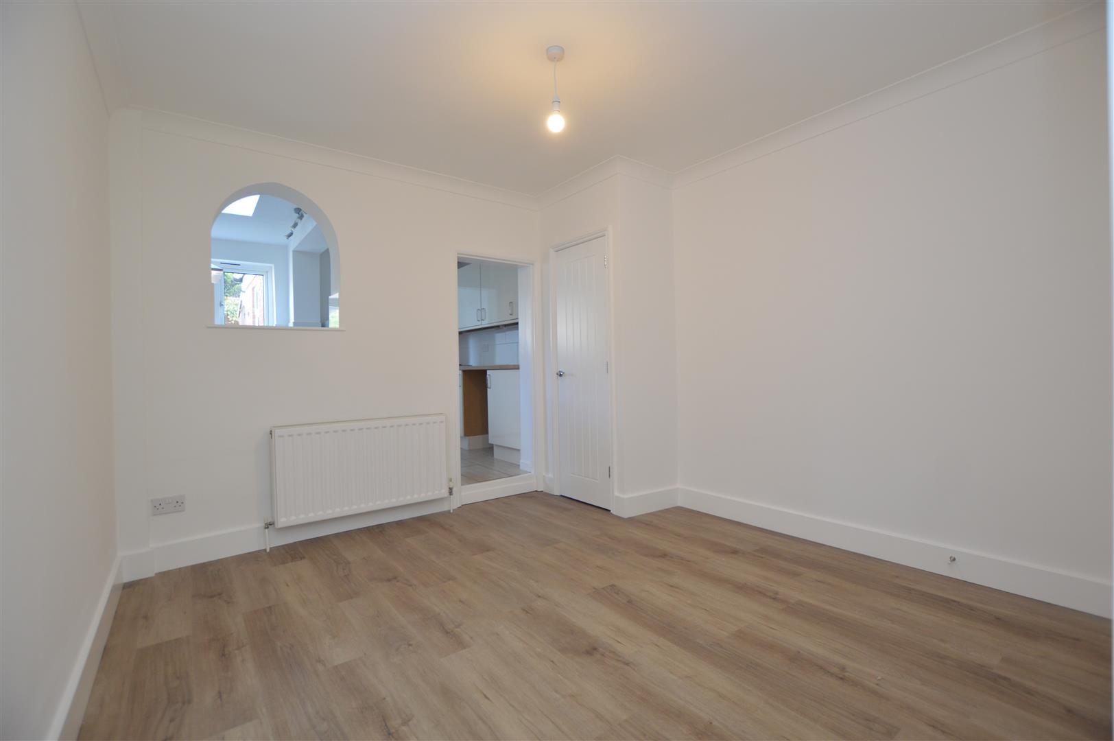 Property Image f6a60cd6-178b-4bda-a1bc-c38359f9ddfc