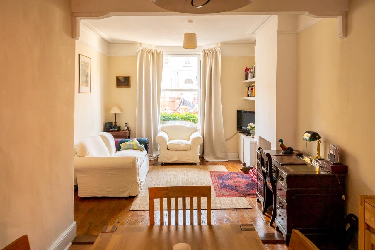 Property Image f6a9f1bd-93c6-4e20-8df4-944ca9e0e8af