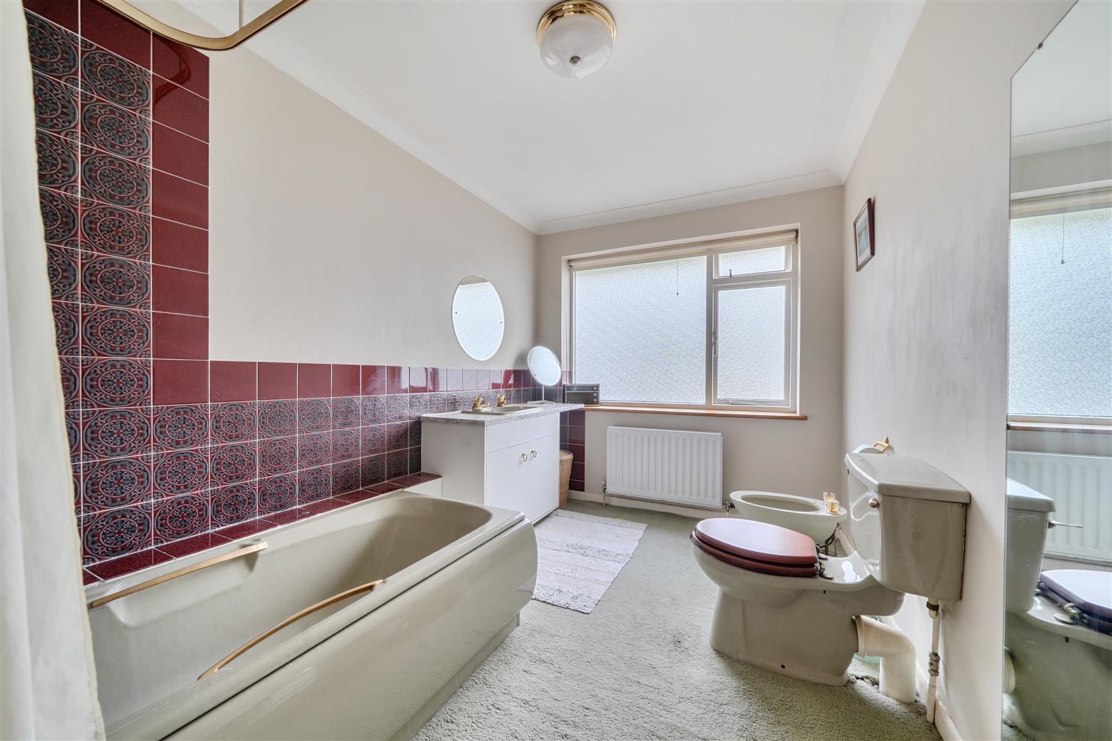 Property Image f6b53b8b-5cf0-438c-9328-1c26fd8cd3b8