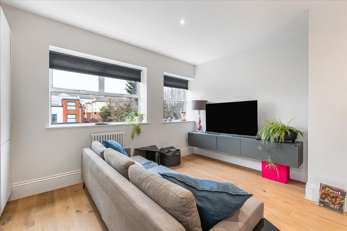 Property Image f6c06568-9b33-4300-8d6e-e90228137187