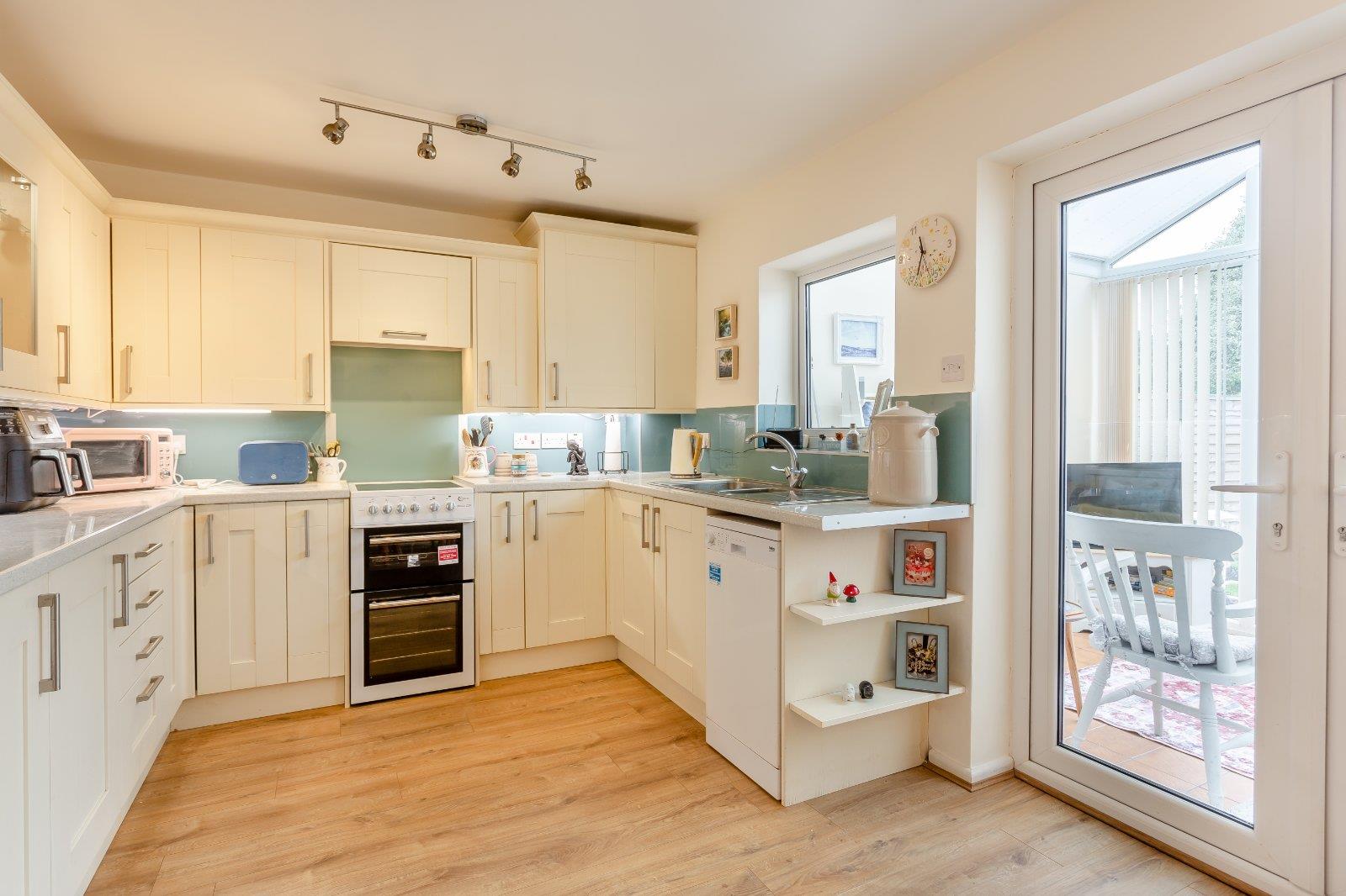 Property Image f6d230cc-9719-42dc-bb91-7bbe5fdcf9ff