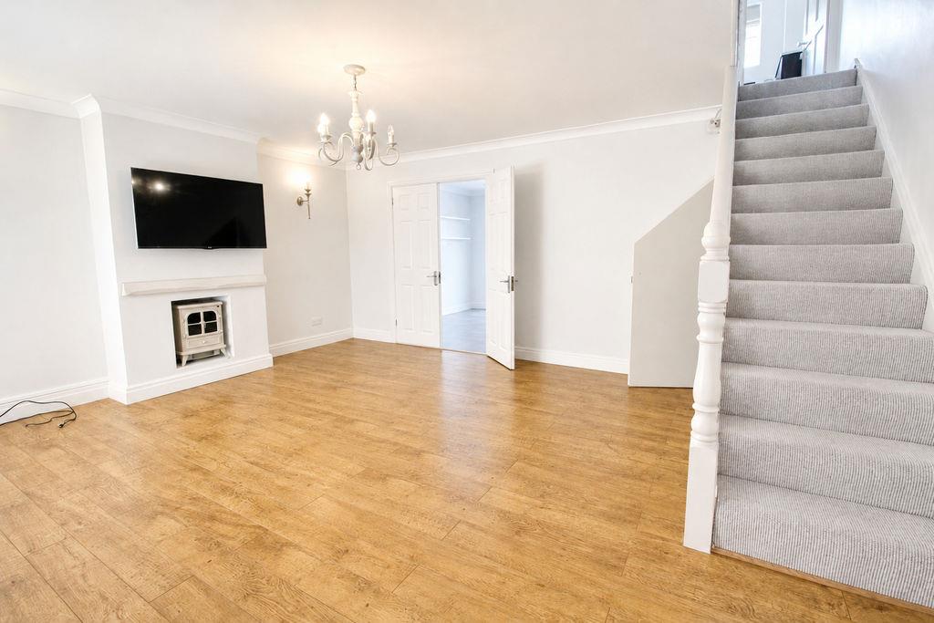Property Image f6d3bd71-883b-4e2c-8c9c-4e1c778c9eb2