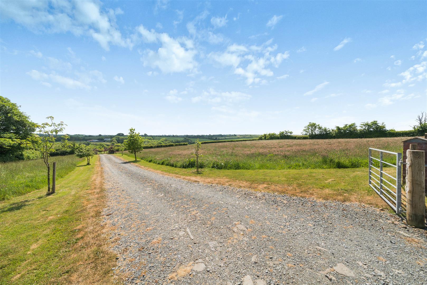 Property Image f6df020f-d8c7-44f5-88bf-0021e2857894