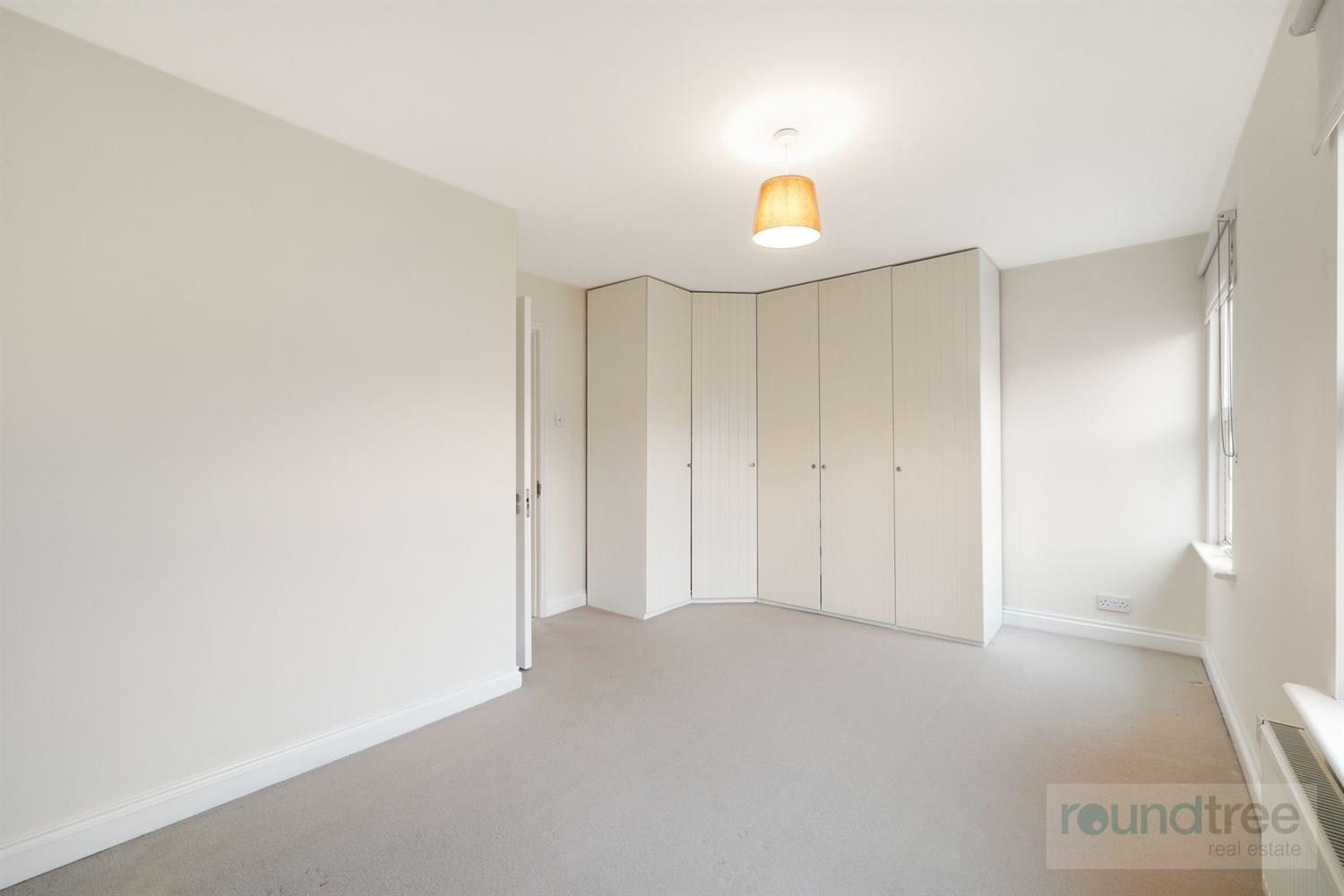 Property Image f6e1c9d5-bf93-4f3a-8f5b-c9ca813013e3