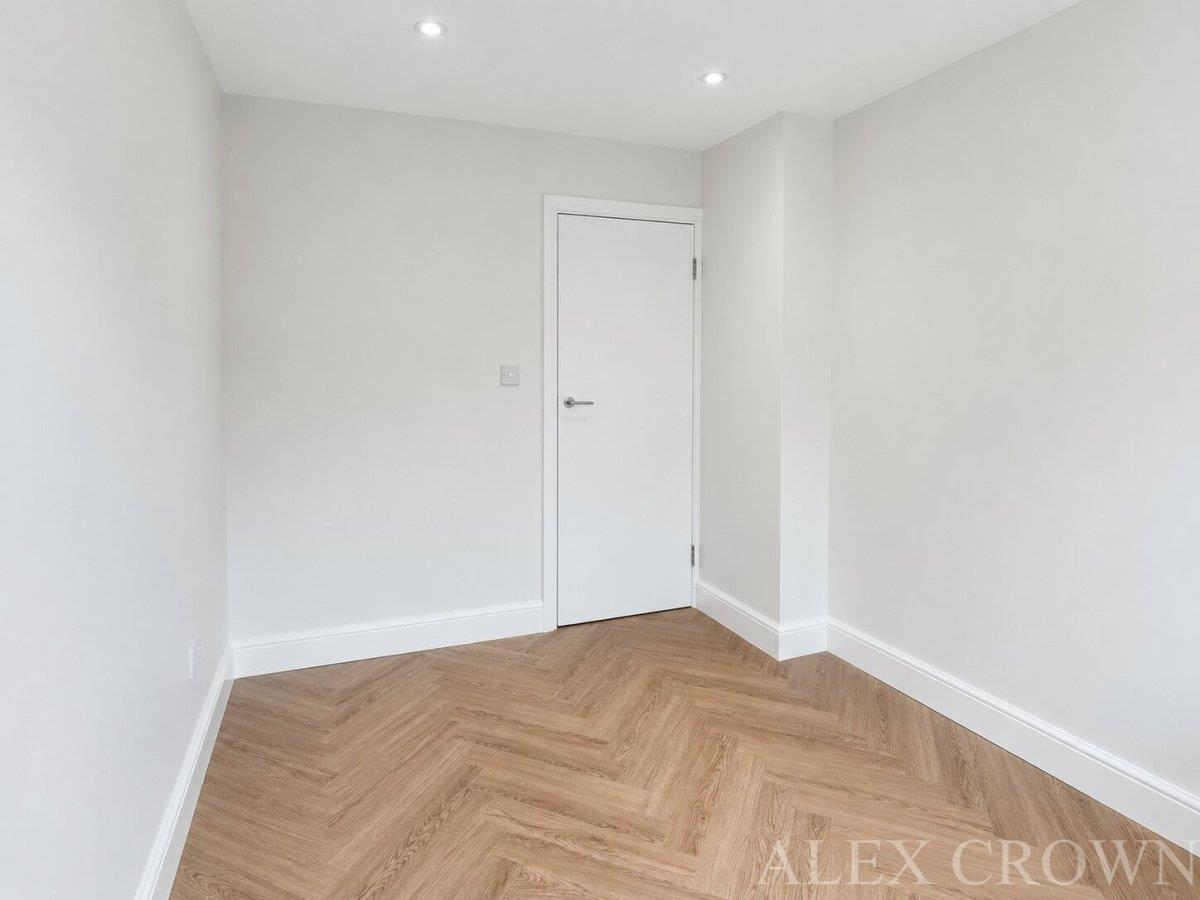 Property Image f6e8dda6-9987-4aa0-98a4-5b26428bd364