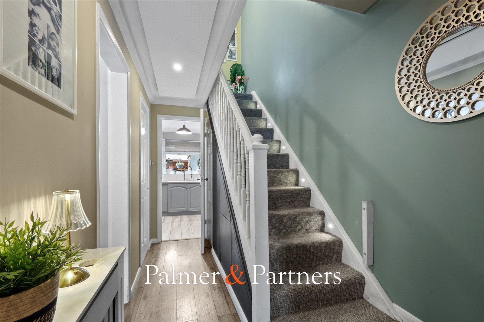 Property Image f70030a8-906b-43db-8edb-ff93b12f8e1c
