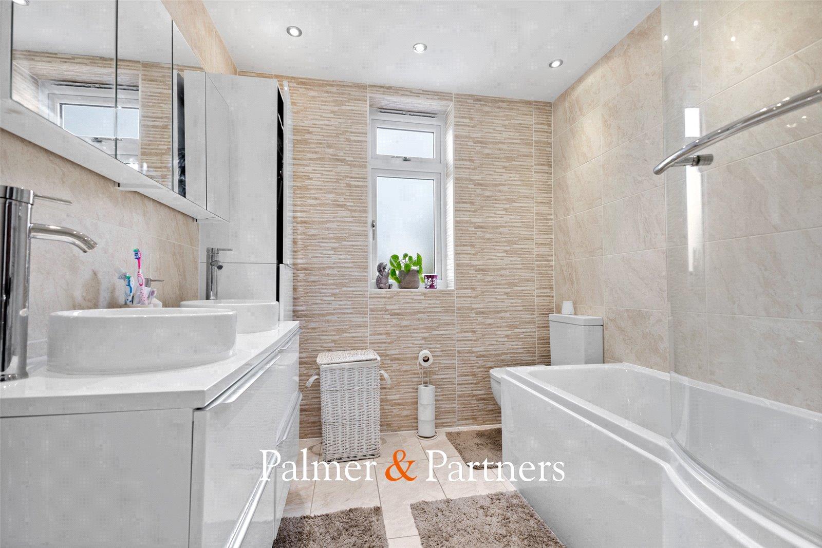Property Image f7189c65-c6e2-4e62-8b05-9f08eef60129