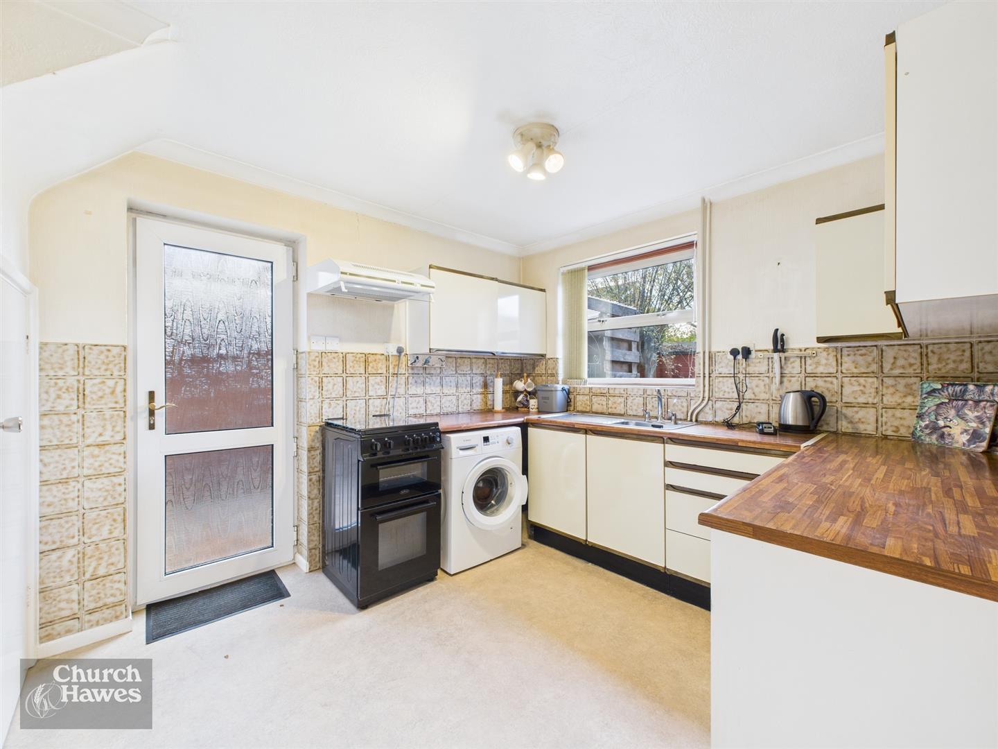 Property Image f719635a-c74f-4682-8794-cf0f4c871498