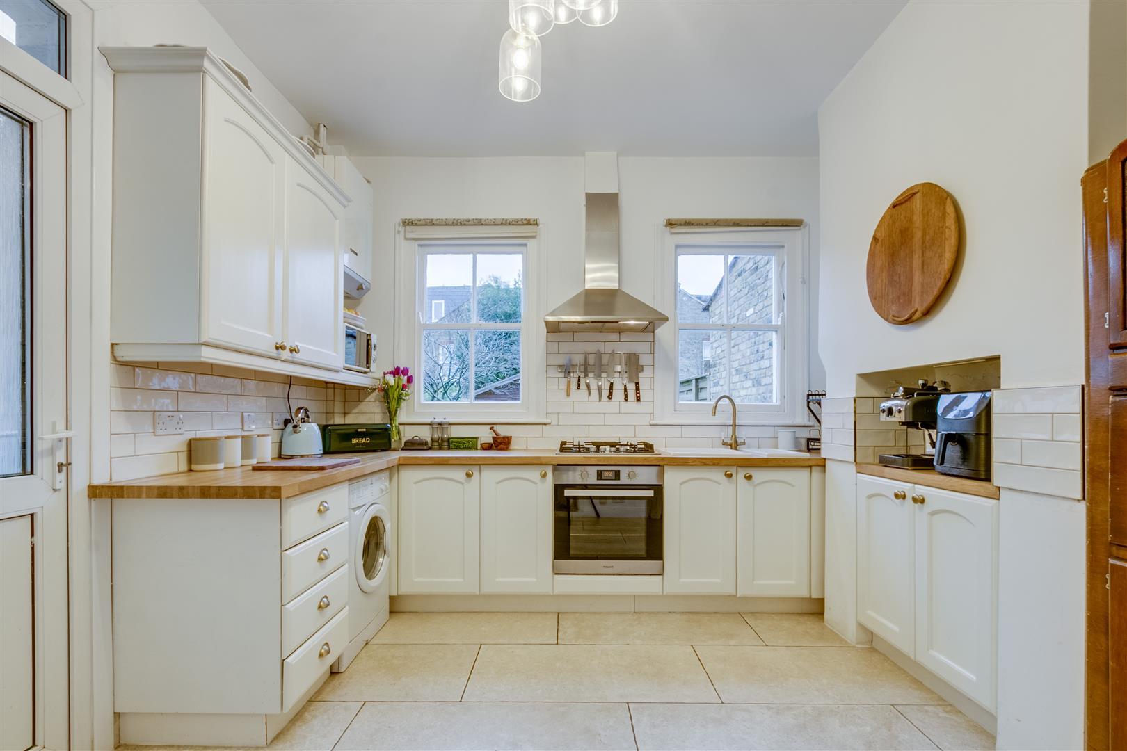 Property Image f71a914d-f245-4049-bf8e-5cf1a1bfb361