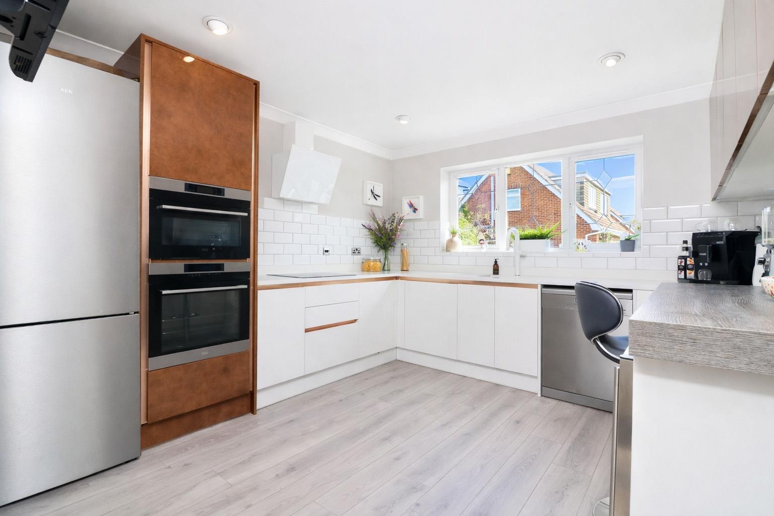 Property Image f725dd5b-95f9-4efd-87c5-67f5b11c0c3f