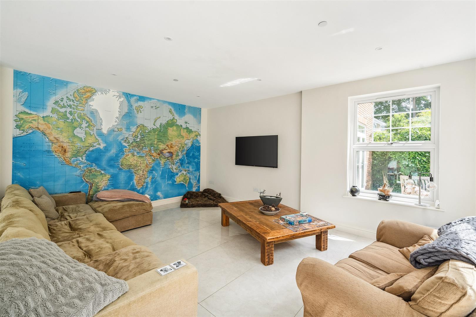 Property Image f72bd19b-d6d7-46b7-86eb-6fb871b24f83