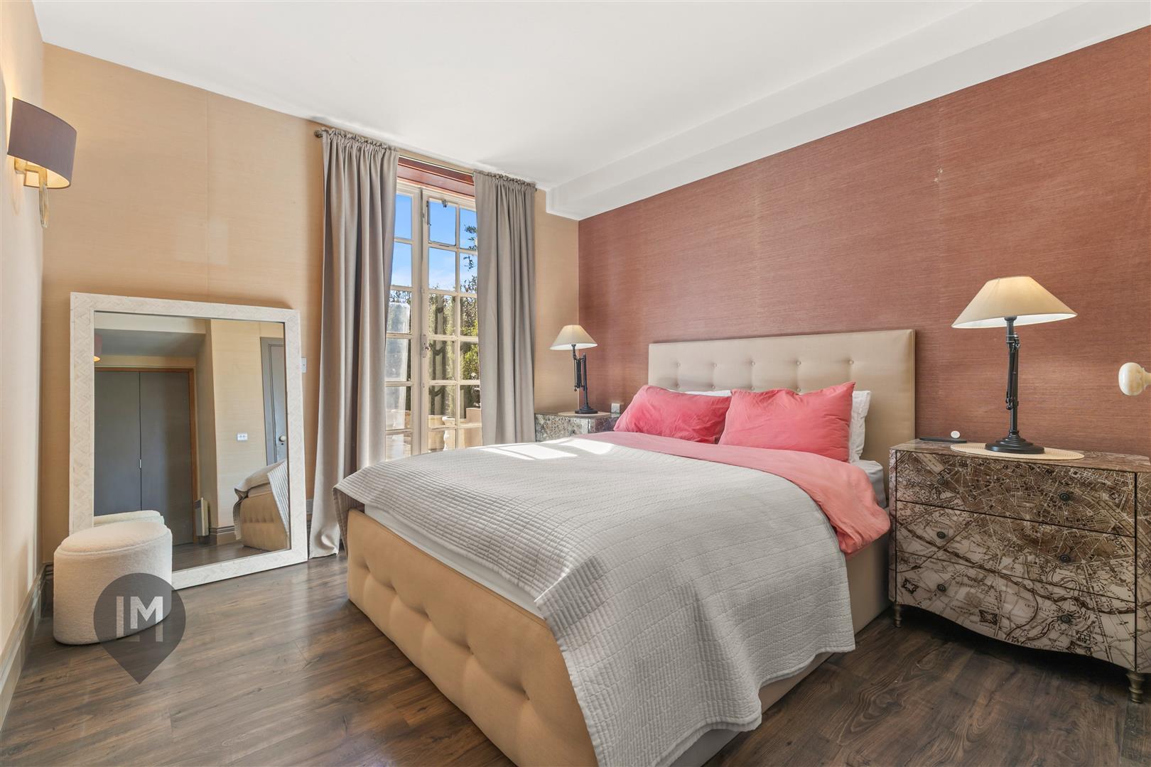 Property Image f736382d-3bb6-416d-ad9d-525f92413996