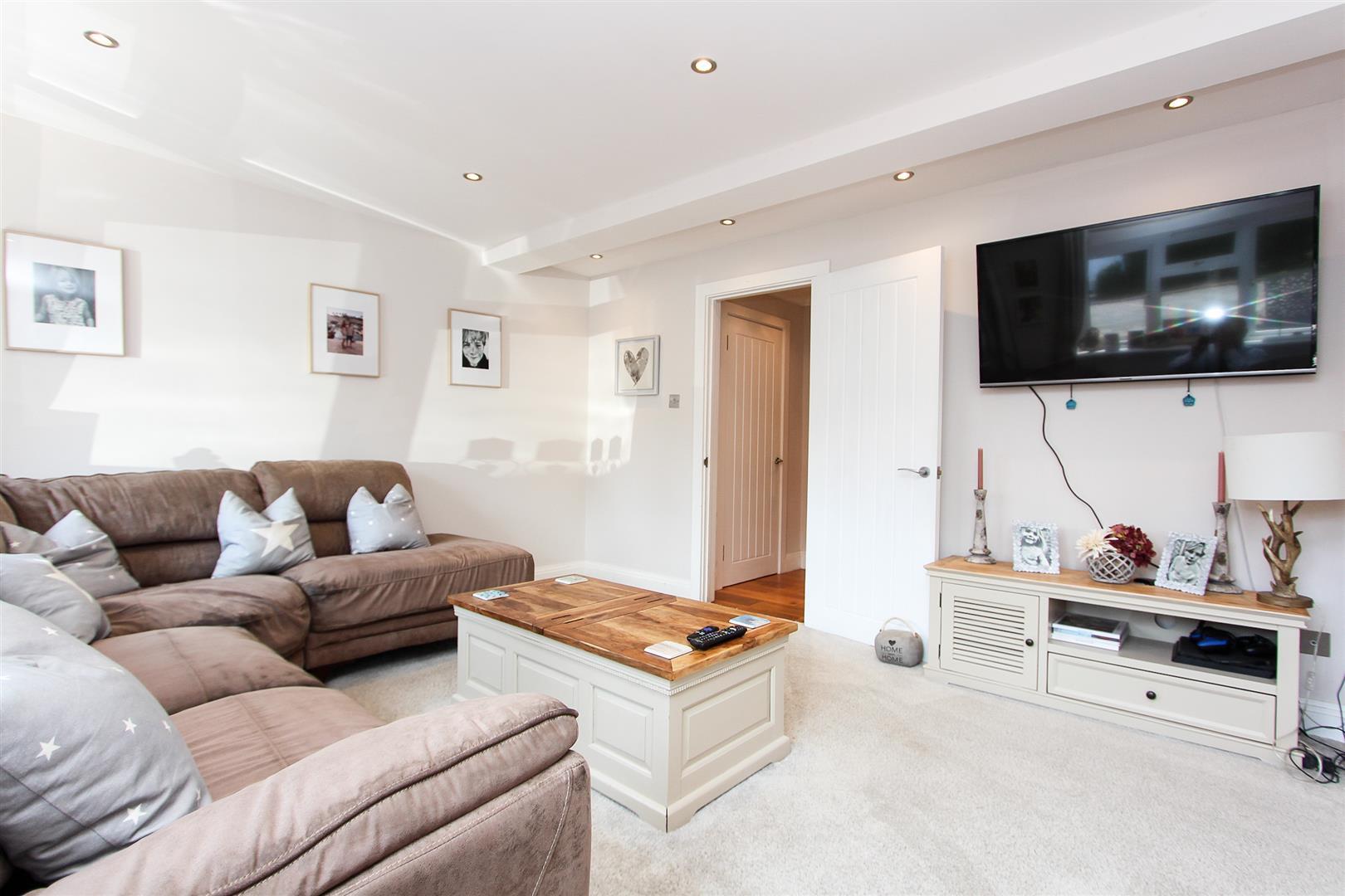 Property Image f7367978-371a-4a49-bf82-2e72f79f00d2
