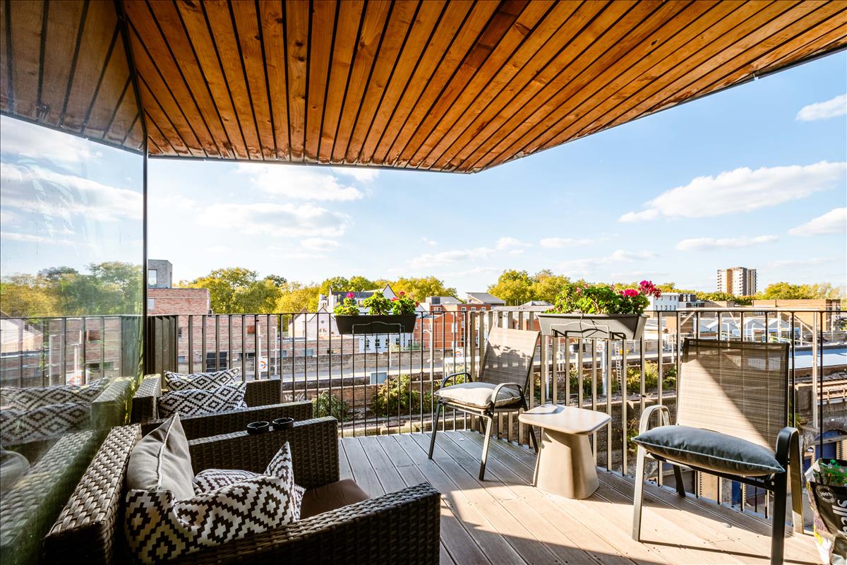 Property Image f73a8afd-3ddb-41d0-a030-328f3e0e07a8