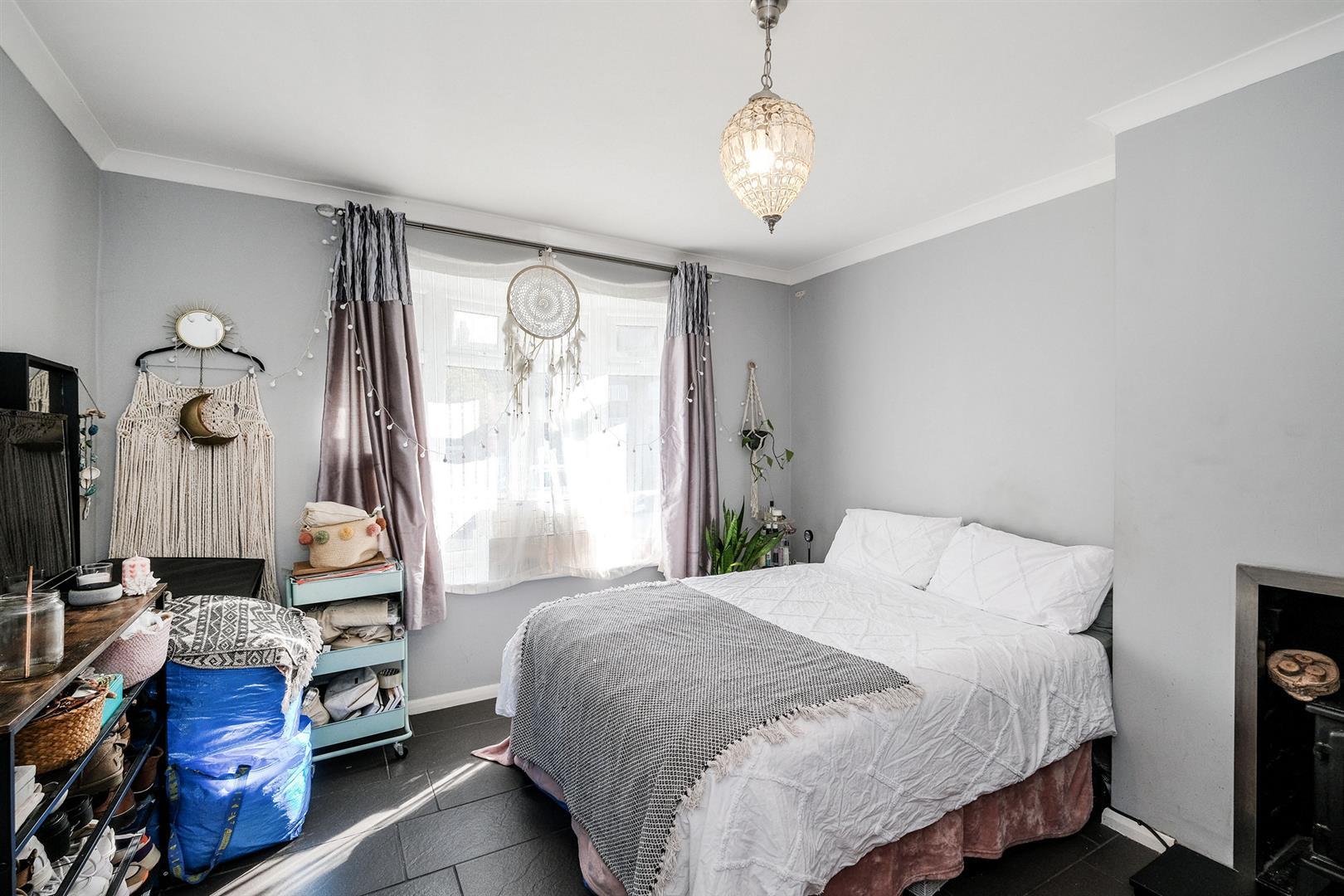 Property Image f740d2c4-f95e-4111-8f80-ed916b27a9d1