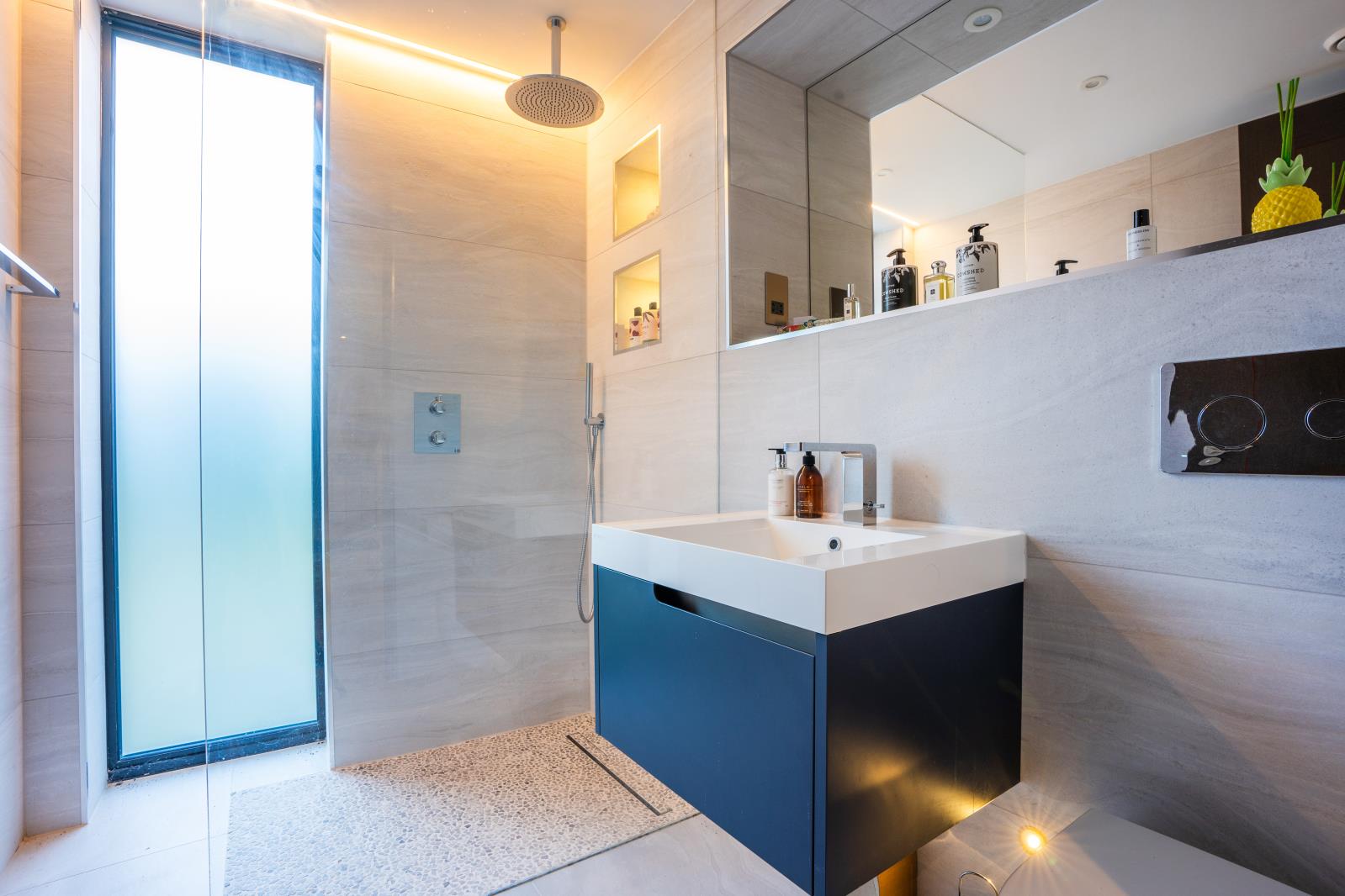 Property Image f74195d4-05a9-4ba4-b4ce-da0be843f91d