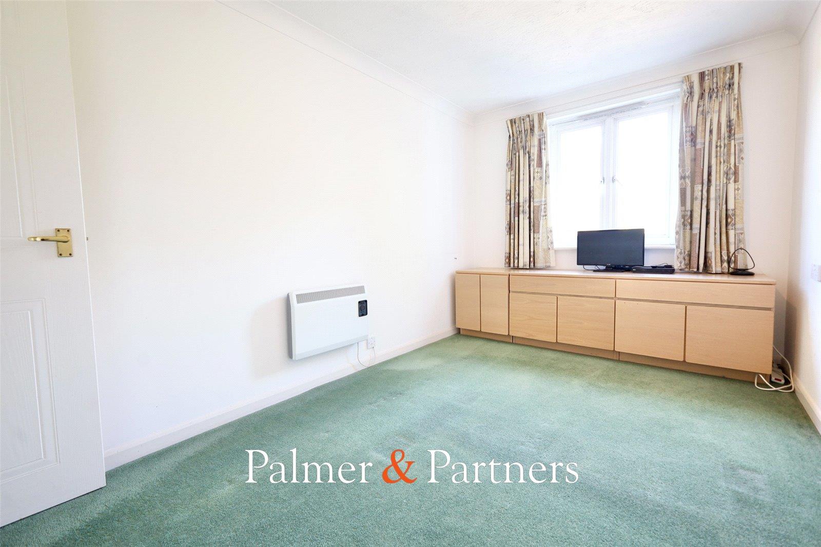 Property Image f742702d-bfe2-4f29-a807-eeacece3edeb